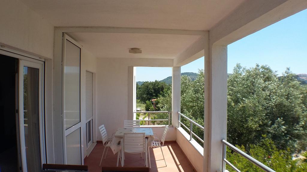 Villa Tina Rogoznica  Eksteriør bilde